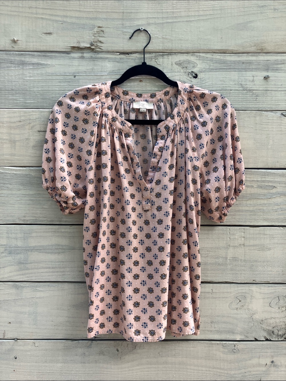 LOFT Blush Pink Floral Pattern Blouse Feminine